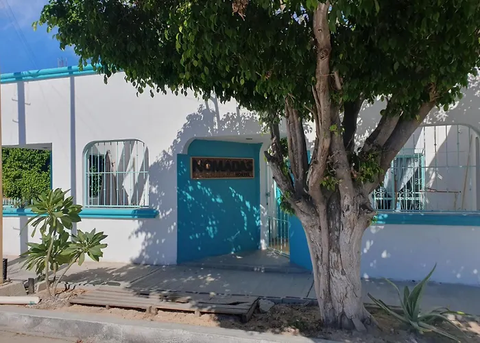 Nomadas Hostel