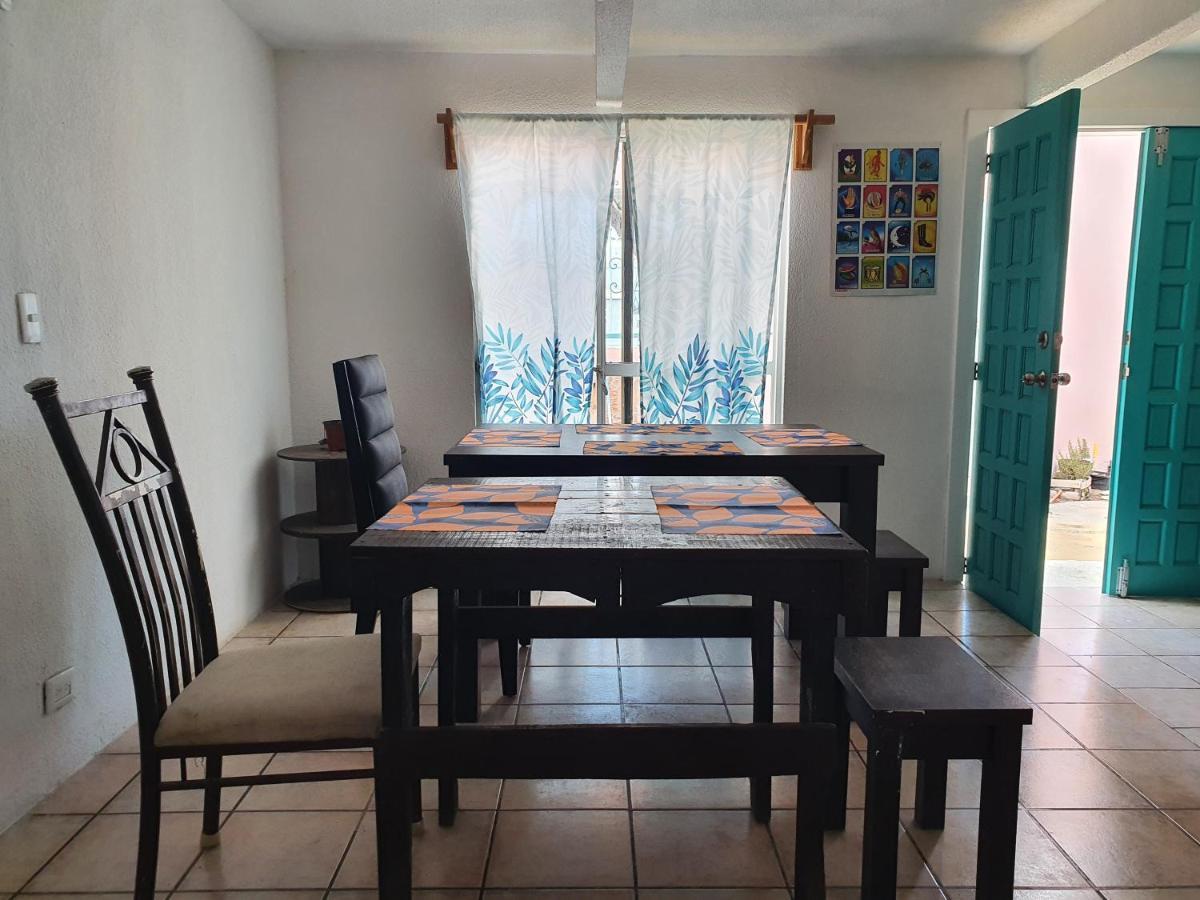 Guest house Nomadas *