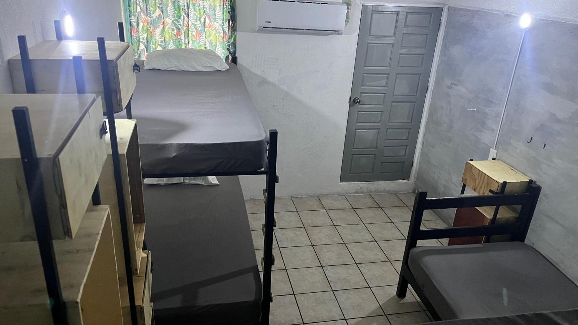 Nomadas Guest house *